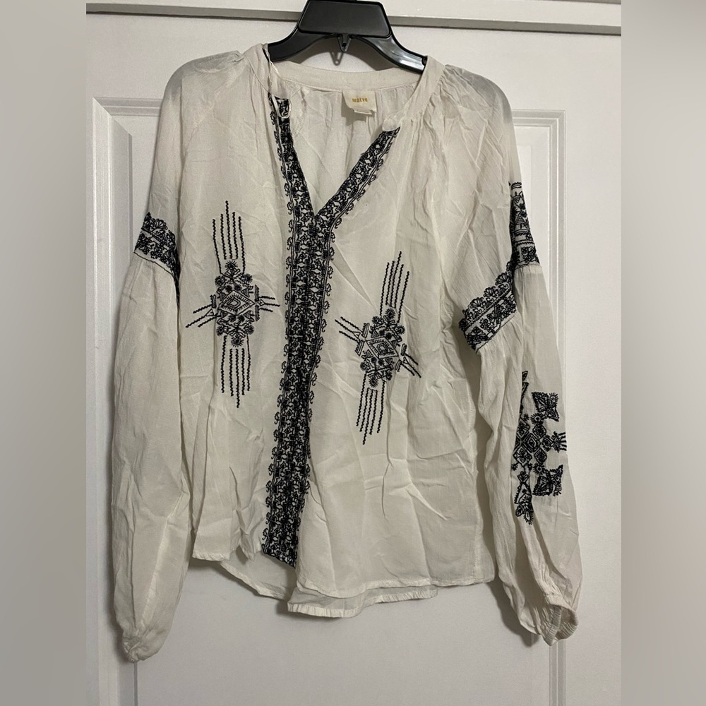 Anthropologie Maeve Embroidered White and Black Women's Top